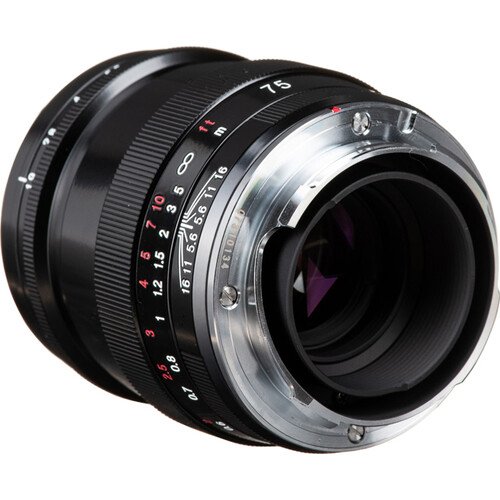 Voigtlander Ultron 75mm f1.9 Lens (Single Coated, Black)
