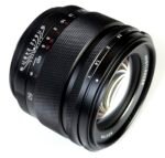 Voigtlander Lens 50mm F1.0 RF Mount Nokton for Canon RF Lensa Kamera