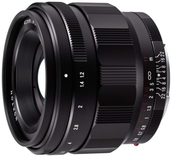 Distributor Lensa dan Aksesoris Fotografi Digital Pratama Retailindo Voigtlander Lens 40mm f1.2 E-Mount Nokton for Sony E-Mount - Kamera Lensa Fixed Manual Fokus