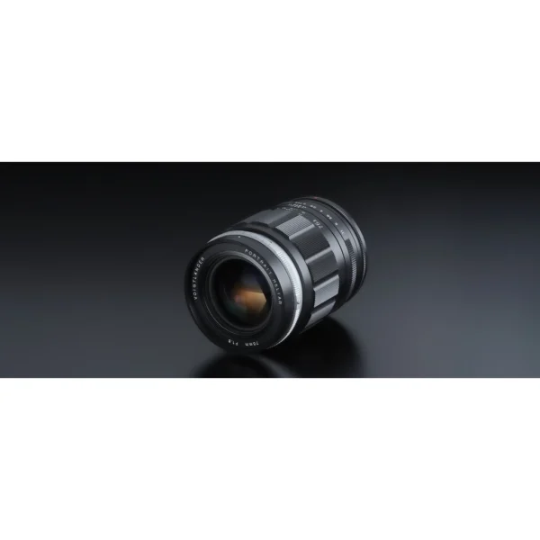 Distributor Lensa dan Aksesoris Fotografi Digital Pratama Retailindo Voigtlander Lens 75mm f1.8 Z-Mount Potrait Heliar for Nikon Z-Mount